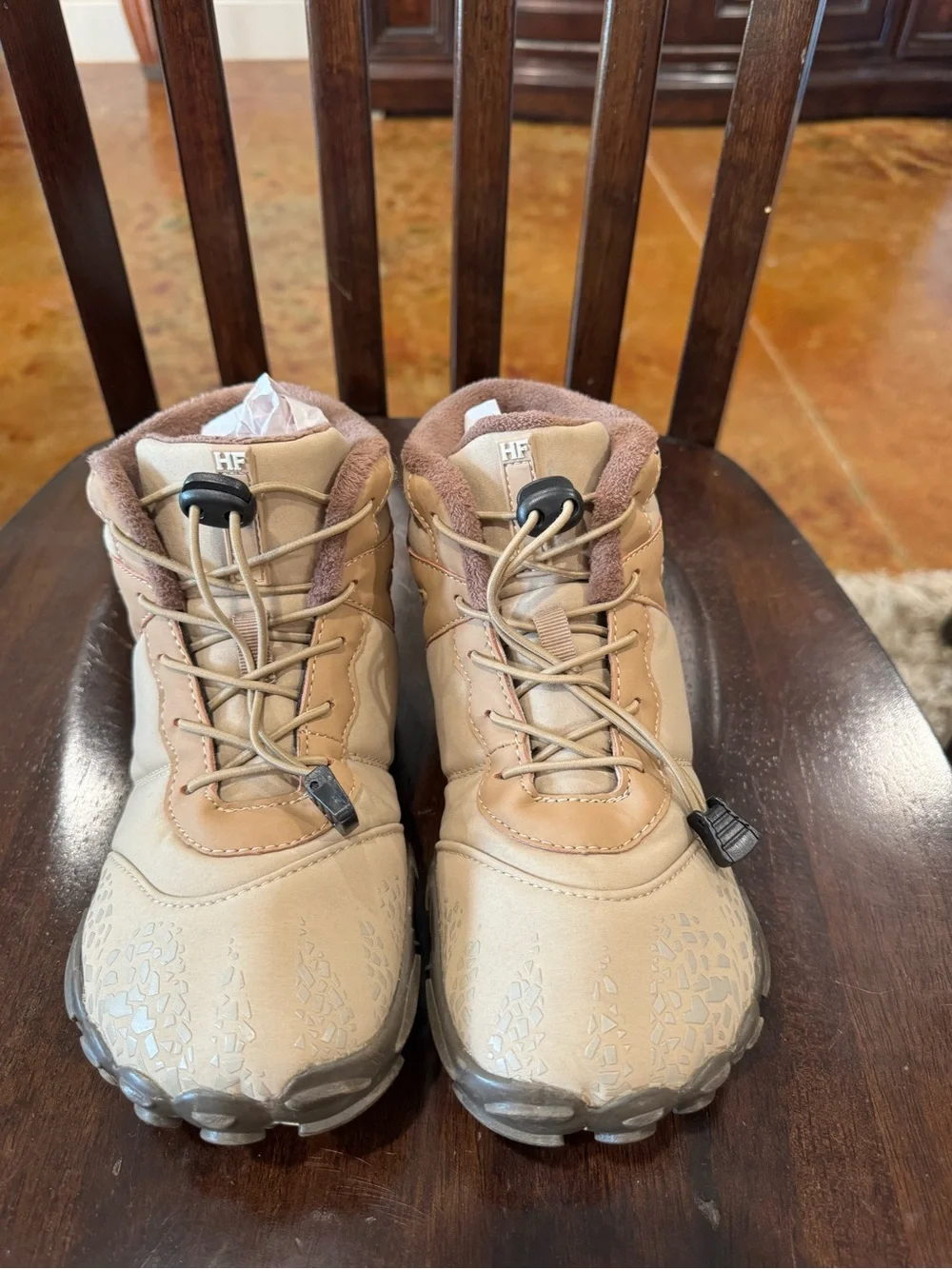 HF Tan Lightweight Mid-Top Outdoor Boots with Easy-Pull Lacing